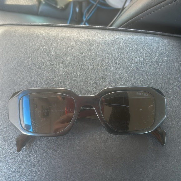 Prada black sunglasses NOT NEW Travis Barker SPR 17 W size 49. scratched lenses - Picture 2 of 4